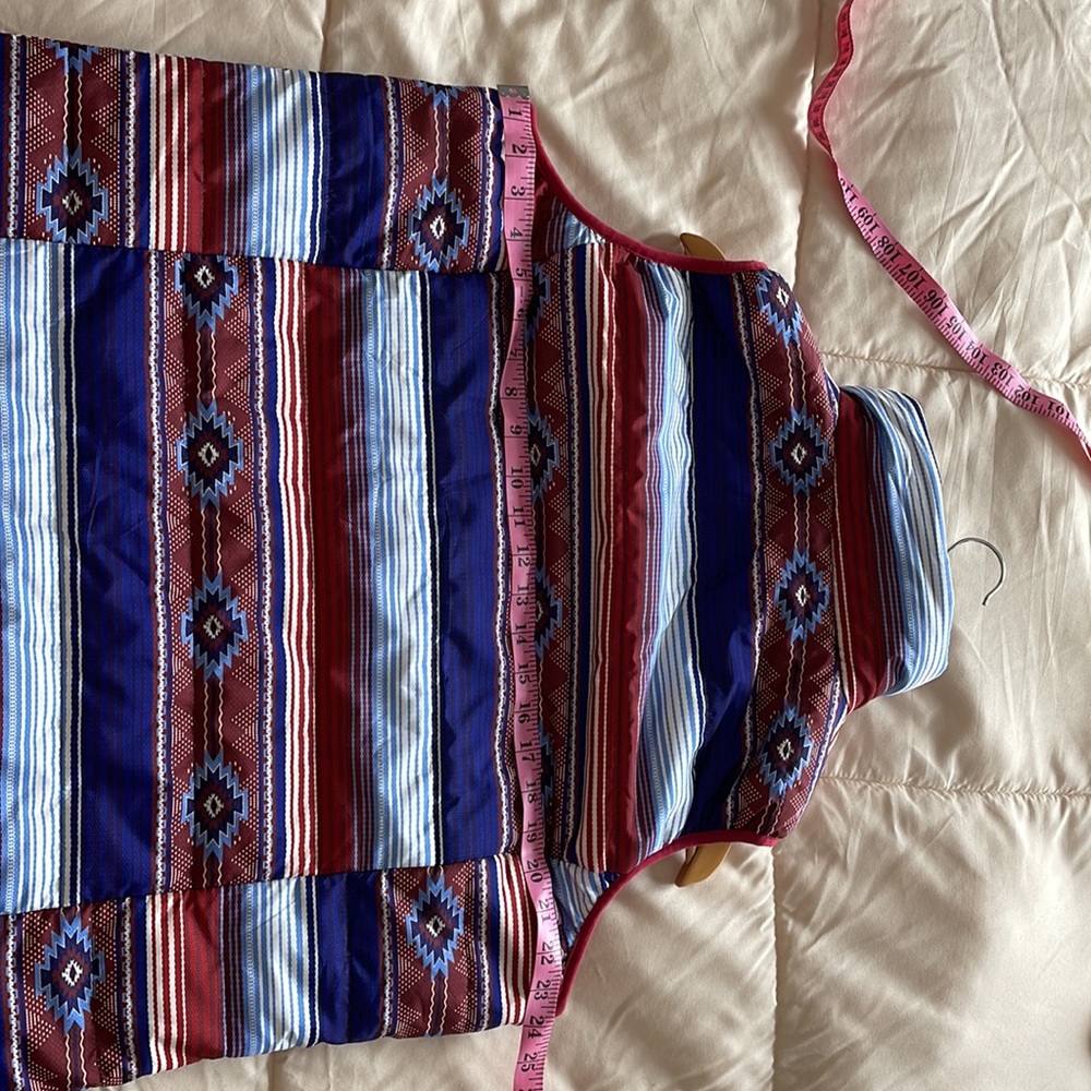 Aztec print vest - Picture 3 of 3